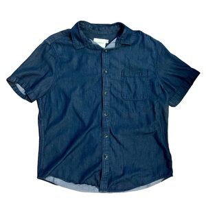 Goodfellow & Co Denim Chambray Style Short Sleeve Shirt